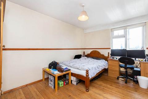 2 bedroom flat to rent, N1