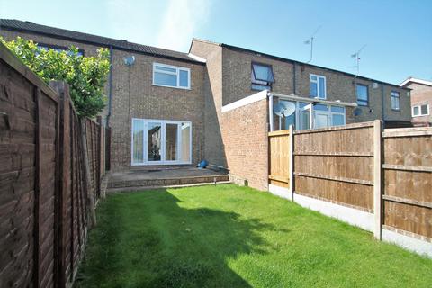26 Apsledene, Gravesend, DA12 5ED