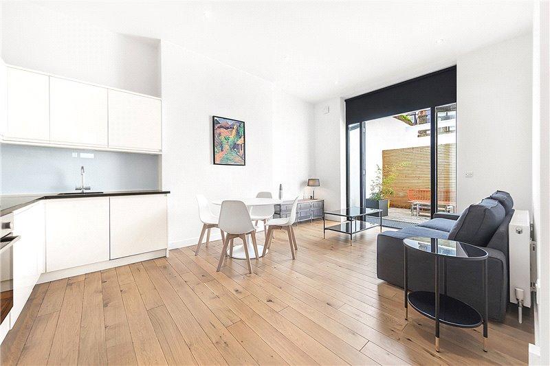 St. Stephens Terrace, Stockwell, SW8 2 bed apartment £675,000