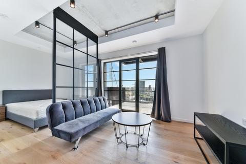 Studio to rent, Rendel House, Goodluck Hope, London, E14
