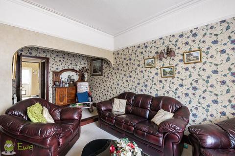 116 Station Road, Ryhill, Wakefield, WF4 2BZ