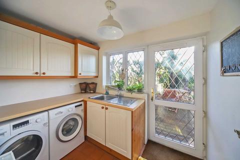 15 Bunyan Close, Tring, HP23 5PS