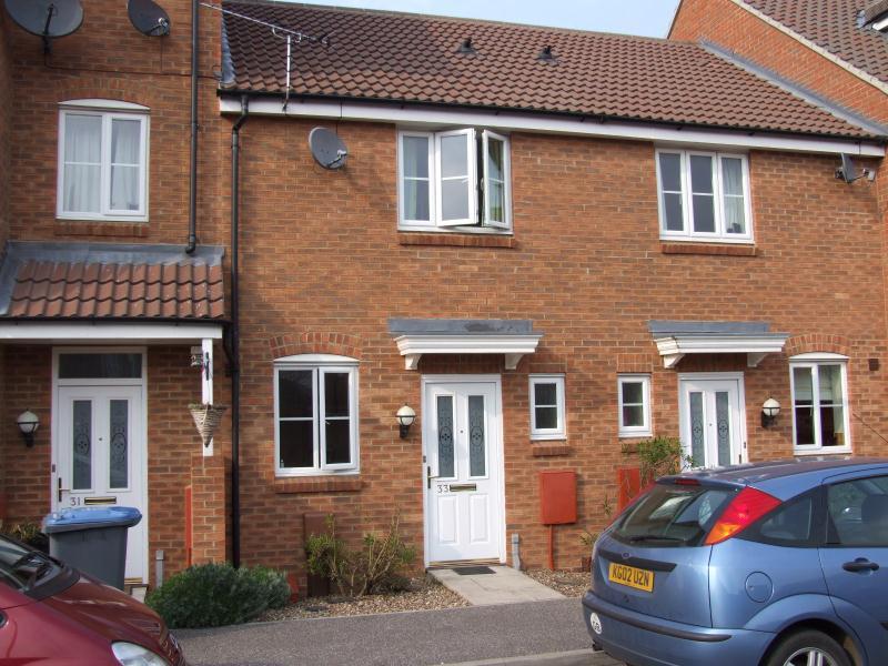 WALKER CHASE KESGRAVE 2 bed terraced house £775 pcm (£179 pw)