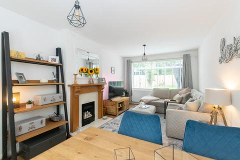 56 Dib Lane, Leeds, LS8 3HF