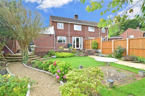 8 Chilton Way, Dover, CT17 0QA