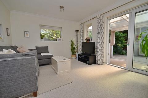 1 Belmont Close, London, E4 9UL
