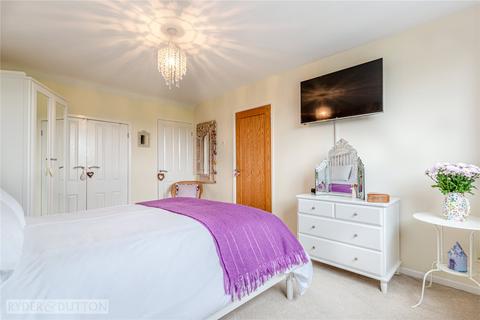 93 Fir Lane, Royton, Oldham, OL2 6TF