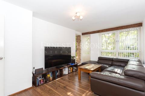 69 Flintmill Crescent, London, SE3 8LU