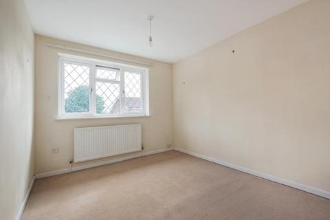 15 Bushy Close, Oxford, OX2 9SH