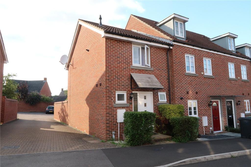 Wheeler Way, Popley, Basingstoke, RG24 2 bed end of terrace house £