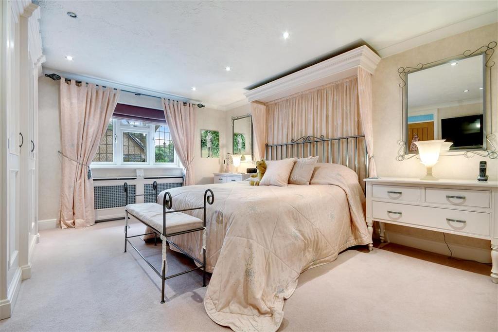Master Bedroom Suite