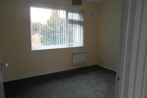 2 bedroom maisonette to rent - Green Oaks, Round Green, Luton, LU2
