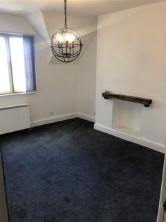 2 bedroom apartment to rent, High St, Tewkesbury, GL20