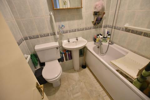 81 Eldridge Close, Feltham, TW14 9NG