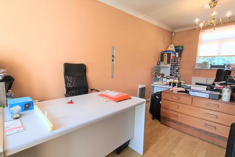 85 Jersey Road, Hounslow, TW5 0TW