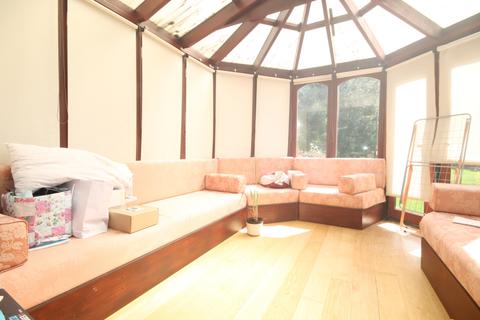 85 Jersey Road, Hounslow, TW5 0TW