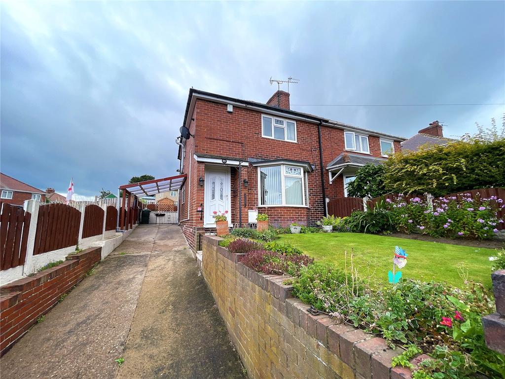Bretton Road, Darton, S75 3 bed semidetached house £130,000