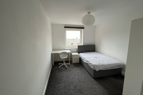 2 bedroom flat to rent, Flat 55, 205 Clarendon Road, Leeds, LS2 9DU