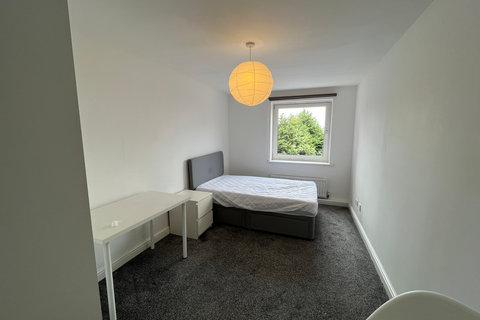 2 bedroom flat to rent, Flat 55, 205 Clarendon Road, Leeds, LS2 9DU