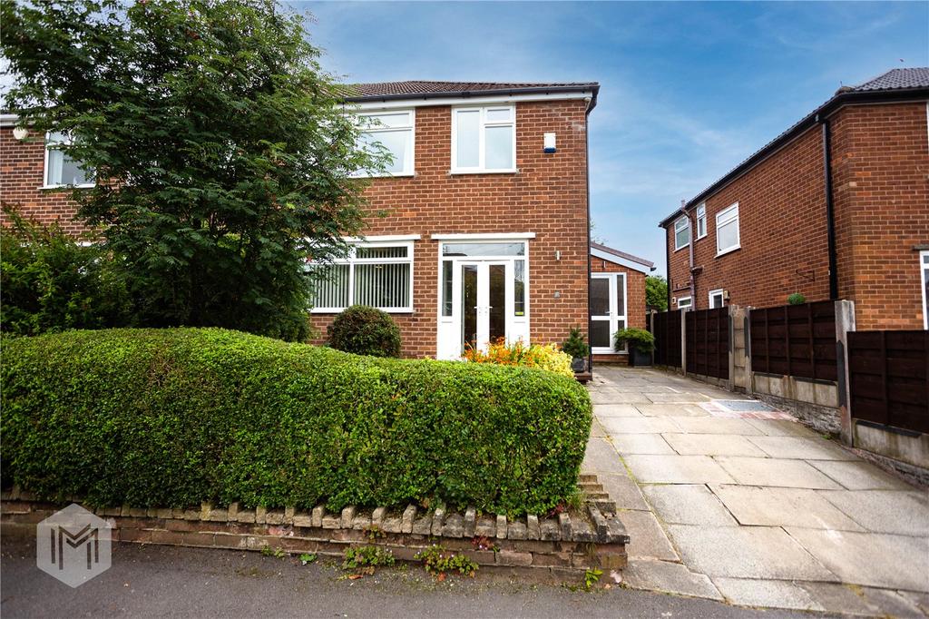 Brookside Crescent, Greenmount, Bury, BL8 4 bed semidetached house £