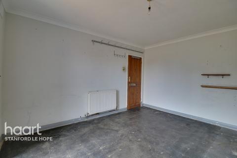 57 Wharf Road, Stanford-le-hope, SS17 0DZ
