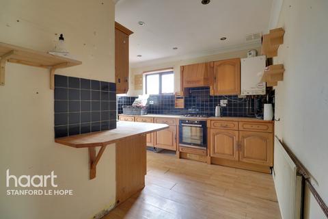 57 Wharf Road, Stanford-le-hope, SS17 0DZ