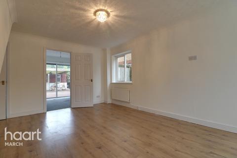 17 Beech Avenue, Doddington, March, PE15 0LB