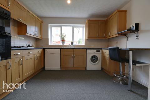 17 Beech Avenue, Doddington, March, PE15 0LB