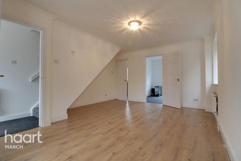 17 Beech Avenue, Doddington, March, PE15 0LB