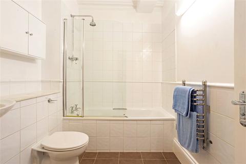Flat 6, 44 Corn Street, Bristol, BS1 1HQ