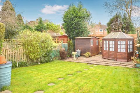 11 Orchard Way, Reigate, RH2 8DS
