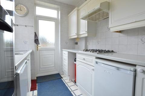 11 Orchard Way, Reigate, RH2 8DS