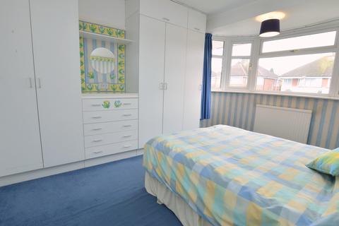 11 Orchard Way, Reigate, RH2 8DS