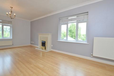 6 Cambridge Square, Redhill, RH1 6TG