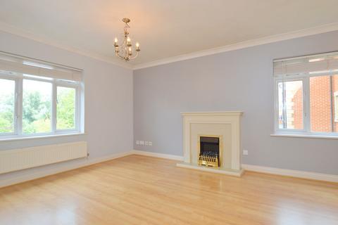 6 Cambridge Square, Redhill, RH1 6TG