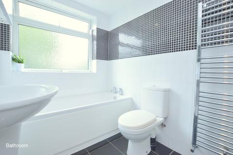 53 Cockshot Road, Reigate, RH2 7HB