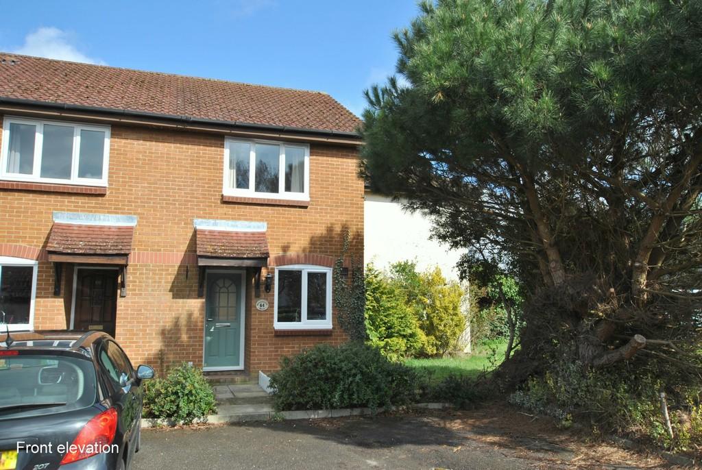 Wordsworth Mead, Redhill 2 bed end of terrace house £1,350 pcm (£312 pw)