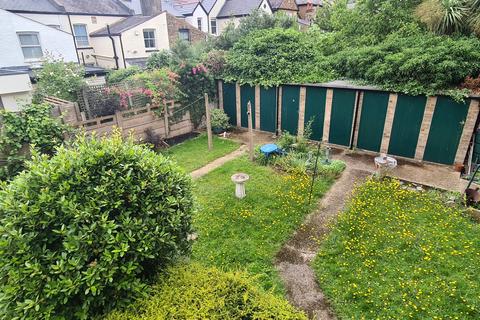 13a New Road, Kingston Upon Thames, KT2 6AP