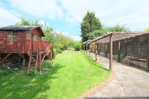 5 Spur Road, Orpington, BR6 0QR