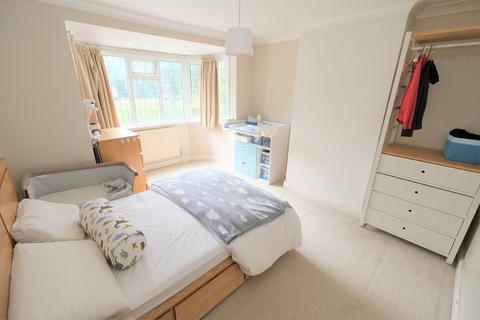 5 Spur Road, Orpington, BR6 0QR