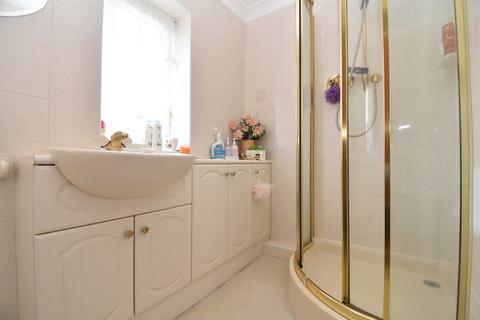 24 Broadwater Crescent, Stevenage, SG2 8EQ