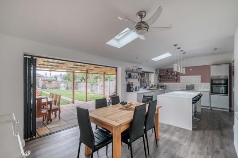 50 Checketts Lane, Worcester, WR3 7JT