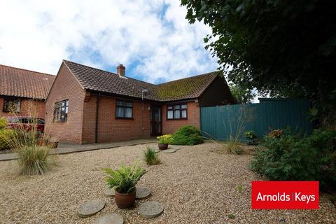 2 Caxton Close, Beeston Regis, Sheringham, NR26 8SU