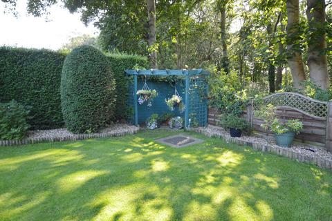 2 Caxton Close, Beeston Regis, Sheringham, NR26 8SU