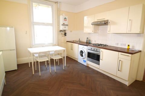 1 bedroom apartment to rent, Vicarage Park, Plumstead, London