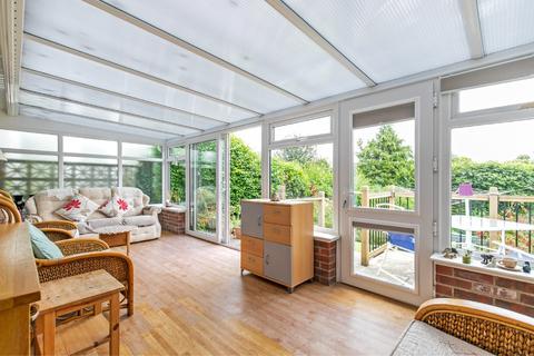 48 Goring Field, Winchester, SO22 5NJ