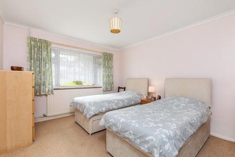 48 Goring Field, Winchester, SO22 5NJ