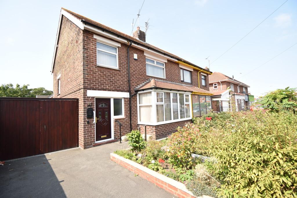Layton Road, Blackpool, FY3 3 bed semidetached house £135,000