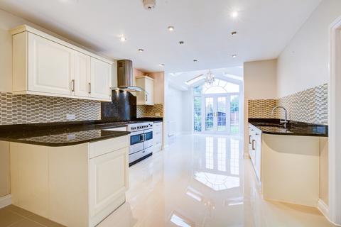 5 bedroom detached house for sale, Eastern Road, Rayleigh