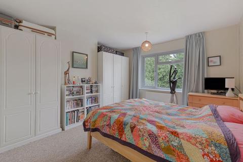 25 Deakin Leas, Tonbridge, TN9 2JS